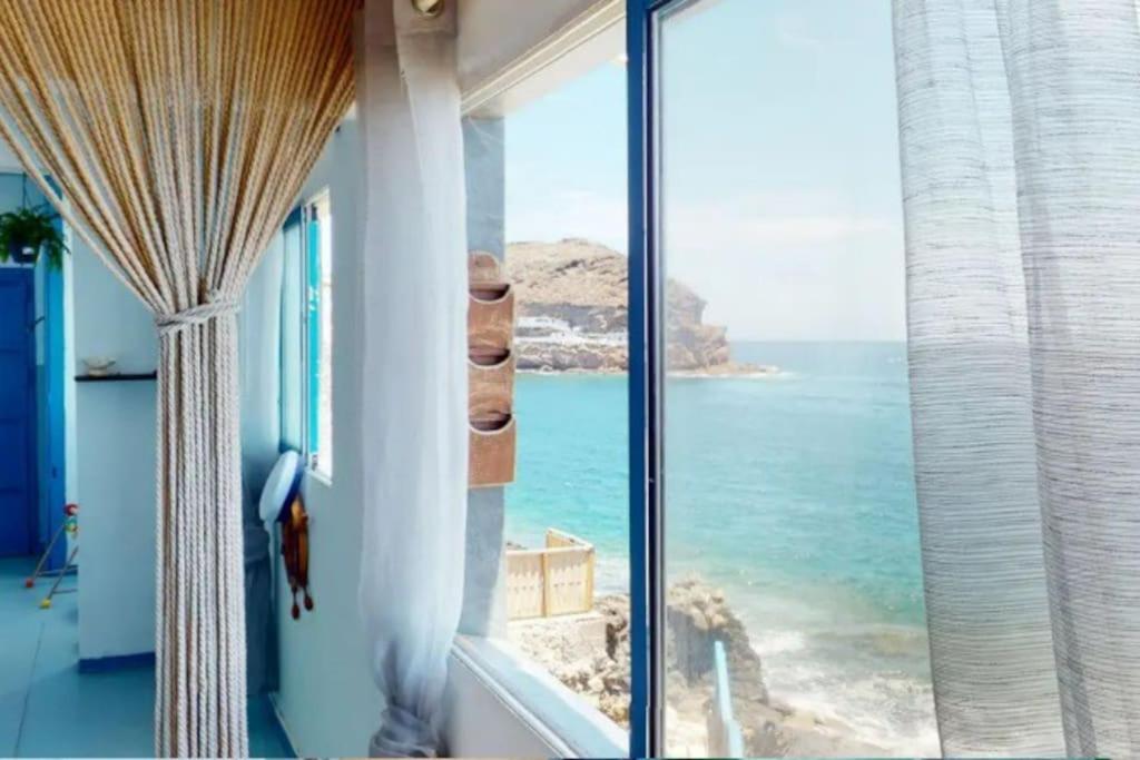 Вилла La Casa Con Terraza Privada Sobre El Mar Тельде Экстерьер фото